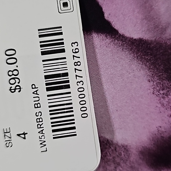 * NWT Lululemon Train Times 7/8 Pant in Blush Blossom Alpine White Candy Pink - Picture 8 of 8